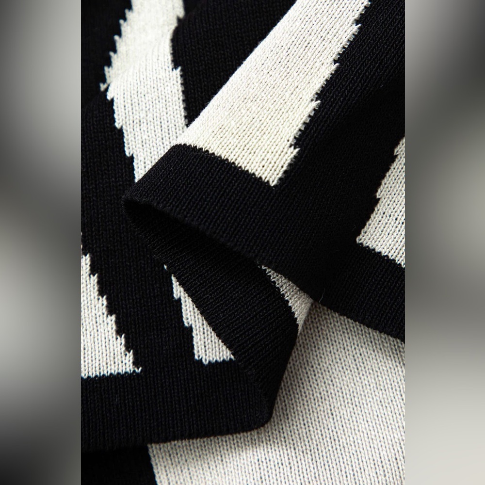 186. Micas Contrast Stripe Round Neck Knit Maxi Dress XL - Picture 3 of 4